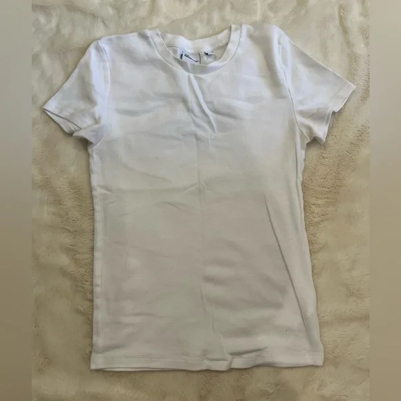 Aritzia TNA Homestretch Ribbed White Tee - Picture 3 of 5